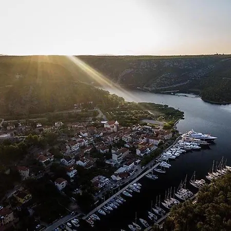 Casa Scardona Skradin