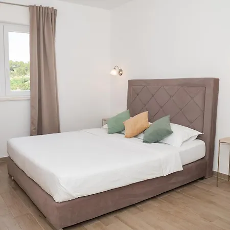 Guest house Casa Scardona 4*