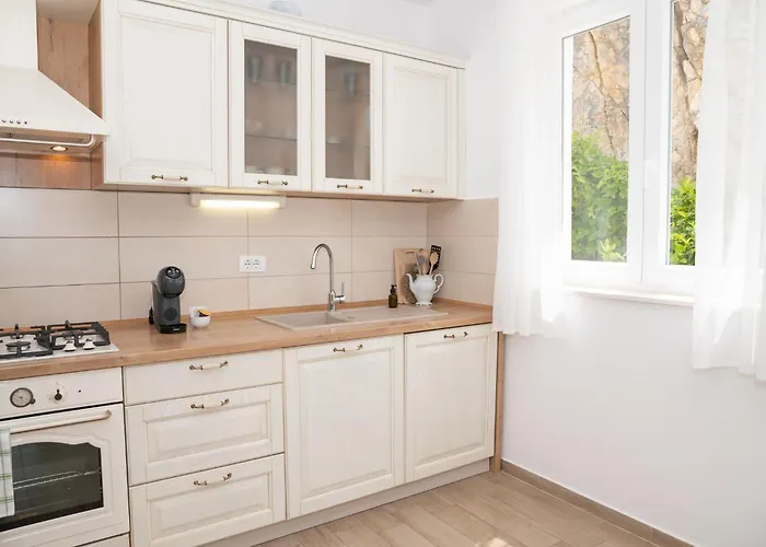 Casa Scardona 4* 斯克拉丁