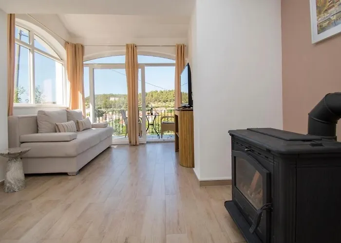 Casa Scardona Skradin